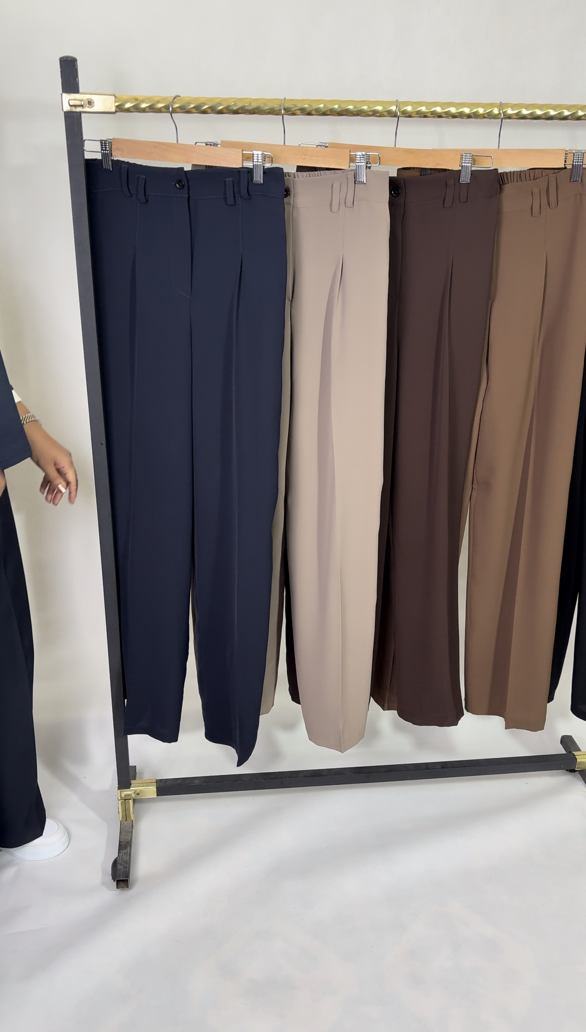 شلوار ریزشی کارتیل