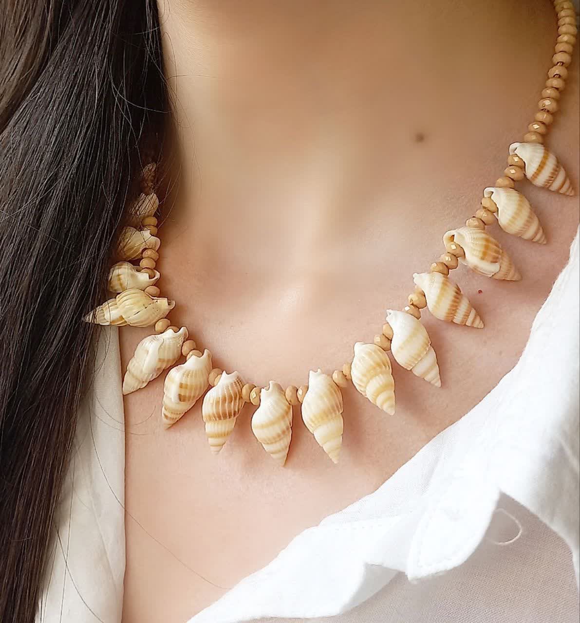 گردنبند صدفی